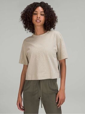 lululemon athletica Women's Short Sleeve Top - Light Taupe